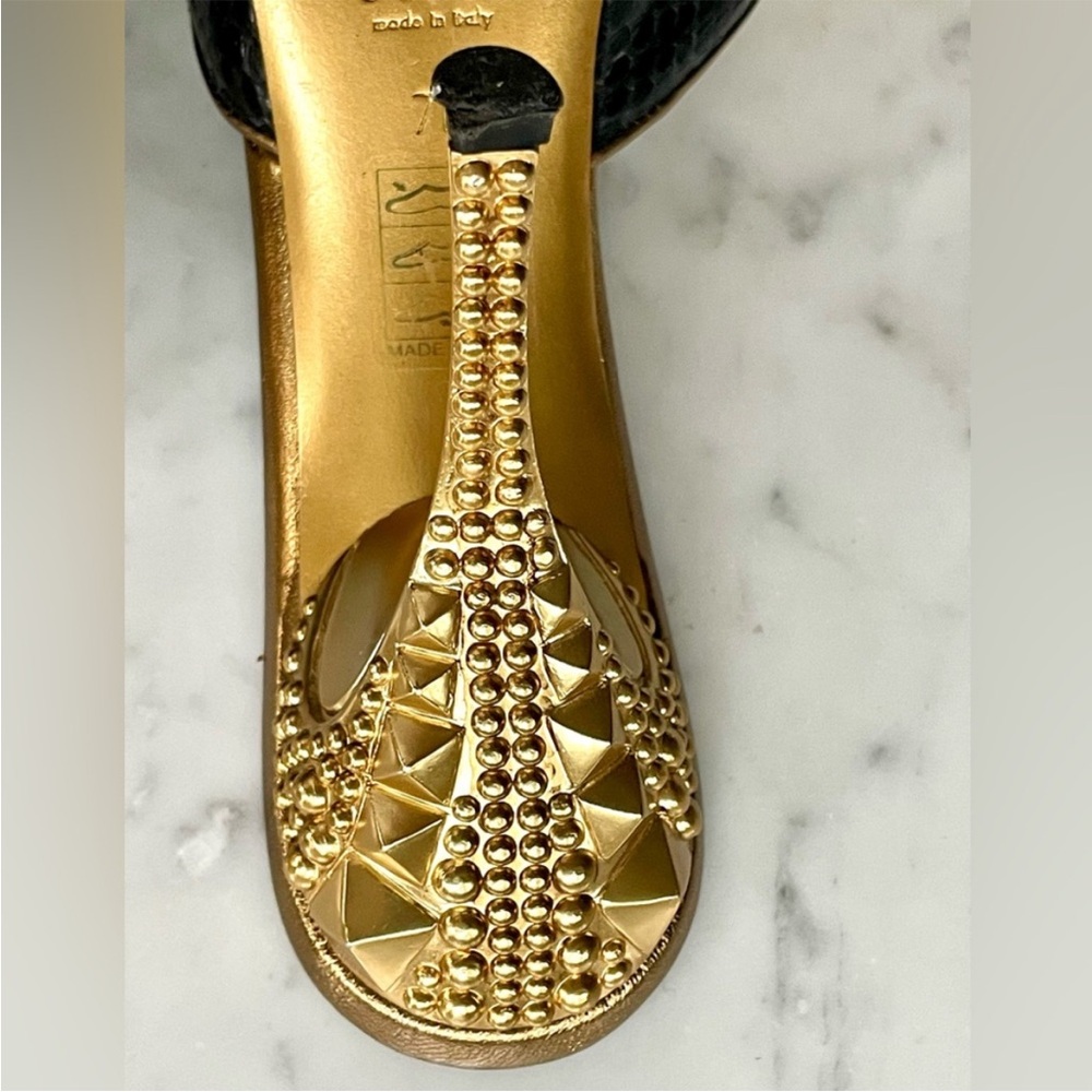 Gucci Rare Tom Ford Runway snakeskin slides, reptilian heel, blk & gold, 7, EUC - Picture 12 of 16